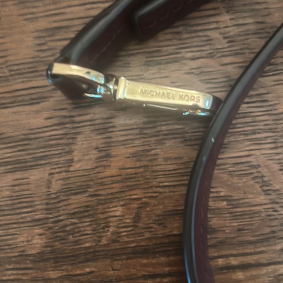 Michael Michael Kors Mercer Large Pebbled and Embossed Leather Accordion Tote - Picture 16 of 16